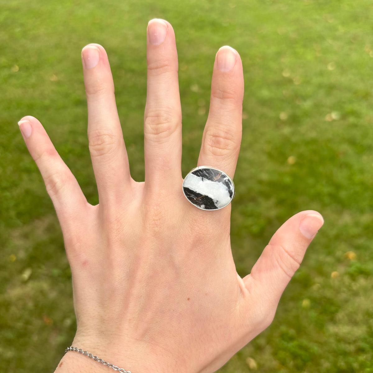 White Buffalo Ring - Size 9 3/4