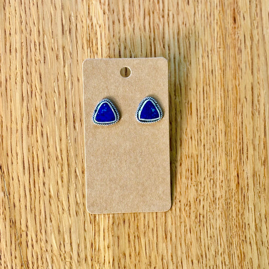 Lapis Studs
